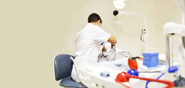 endodoncia-en-dental-centro-posadas